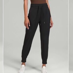 Lululemon Athletica Ready to Rulu nulu Black Joggers size 4